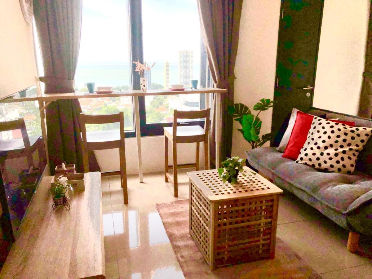 Tropicana 218 Macalister Netflix Unit By Blue Sky Holidays George Town Eksteriør billede
