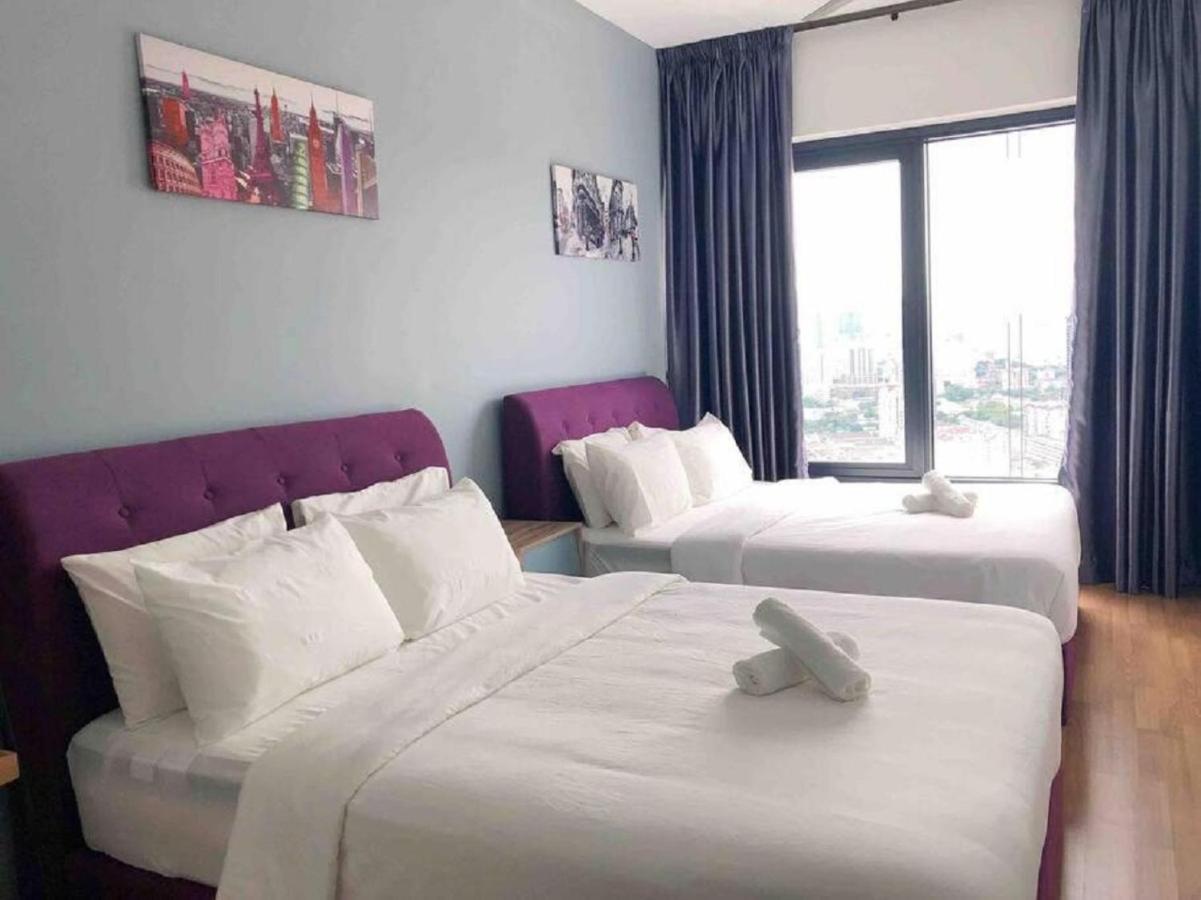 Tropicana 218 Macalister Netflix Unit By Blue Sky Holidays George Town Eksteriør billede