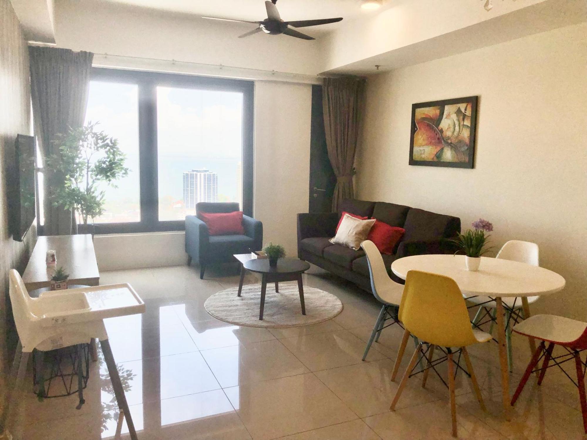 Tropicana 218 Macalister Netflix Unit By Blue Sky Holidays George Town Eksteriør billede
